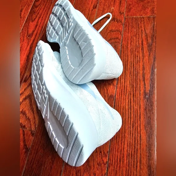 Sz 10 new Nike Tanjun baby blue floral lace mesh sneakers womens - Picture 10 of 11